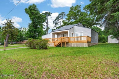 /international/us/503-lori-lane-alford-fl-110108095330/