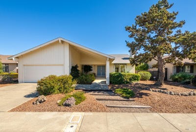 /international/us/8826-oakmont-drive-santa-rosa-ca-110120625147/