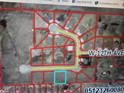 /international/us/405-w-12th-ave-n-clear-lake-ia-110097594295/