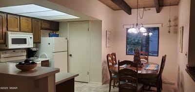 /international/us/2820-sports-village-unit-49-loop-pinetop-az-110100315780/