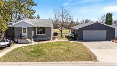/international/us/3914-5th-avenue-e-hibbing-mn-110107535191/