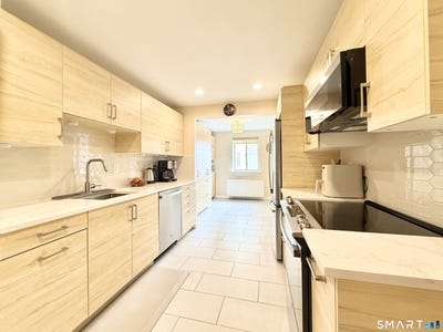 /international/us/143-hoyt-street-stamford-ct-110107465027/