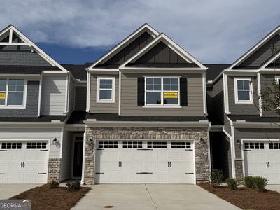 /international/us/10-trace-bluff-dawsonville-ga-110108079895/
