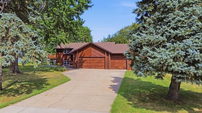 /international/us/117-mississippi-drive-monticello-mn-110119790567/