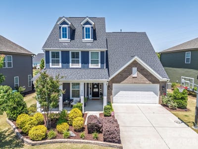 /international/us/6271-six-string-court-fort-mill-sc-110108347287/