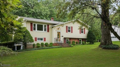/international/us/37-ambar-pl-bernardsville-boro-nj-110110068348/