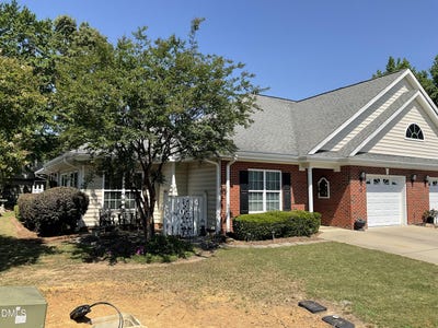 /international/us/18-stonegate-drive-angier-nc-110108440632/