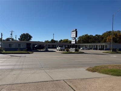 /international/us/304-e-pancake-boulevard-liberal-ks-110103234082/