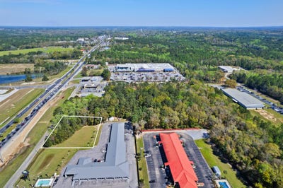 /international/us/-80ac-hugh-adams-road-defuniak-springs-fl-110098779590/