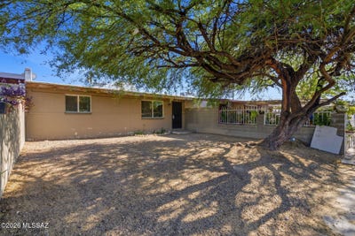 /international/us/1008-e-kentucky-street-tucson-az-110108388912/