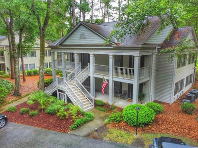 /international/us/75-4-weehawka-way-pawleys-island-sc-110099373234/