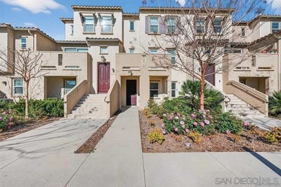 /international/us/4321-star-path-way-3-oceanside-ca-110108543299/