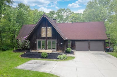 /international/us/3771-selnik-road-kent-oh-110108069605/