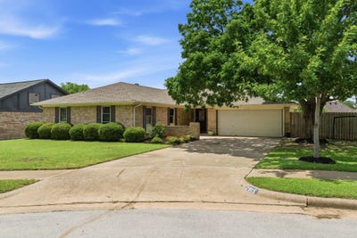 /international/us/2915-post-oak-court-bedford-tx-110108745296/