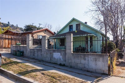 /international/us/2908-future-street-los-angeles-ca-110096944858/