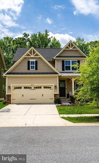 /international/us/8212-hickory-hollow-drive-glen-burnie-md-110099674938/