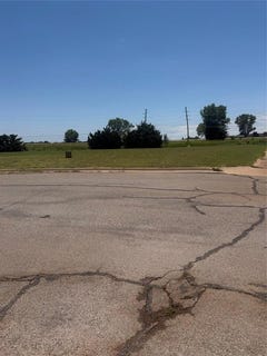 /international/us/willow-street-elk-city-ok-110108963888/