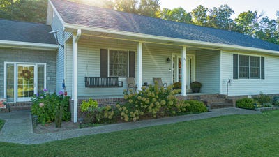 /international/us/37-wilson-drive-marion-ky-110120065474/