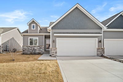 /international/us/1317-nw-33rd-lane-ankeny-ia-110098009786/