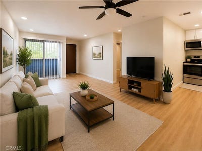 /international/us/2825-n-los-felices-palm-springs-ca-110108978286/