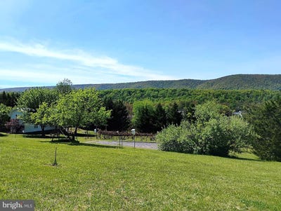/international/us/187-sunny-meadow-place-berkeley-springs-wv-110107857771/