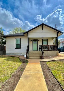 /international/us/1408-ford-street-llano-tx-110098355819/