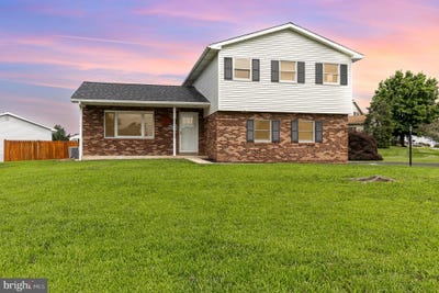/international/us/929-sycamore-lane-lebanon-pa-110101199232/