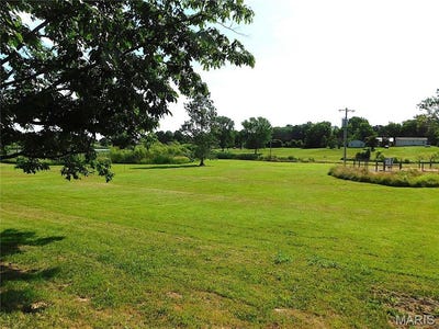 /international/us/5-ac-m-l-lakeview-drive-elsberry-mo-110100531485/
