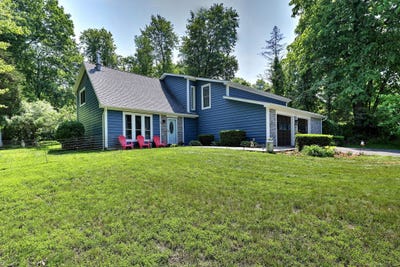/international/us/4-brighton-road-naugatuck-ct-110100196490/