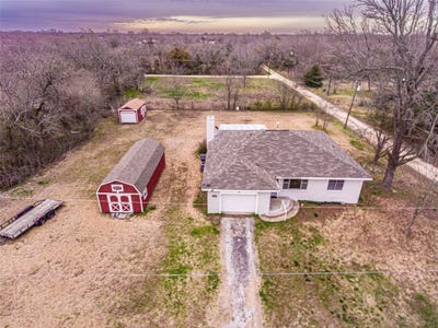 /international/us/507-church-street-ladonia-tx-110108175223/