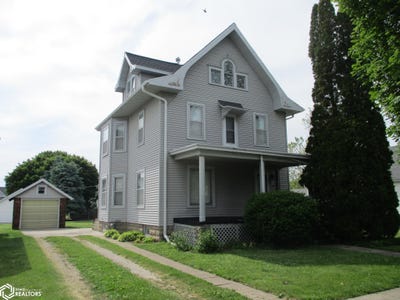 /international/us/609-crisman-street-dysart-ia-110108351293/
