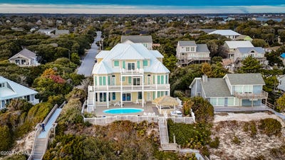 /international/us/7127-ocean-drive-emerald-isle-nc-110103288365/