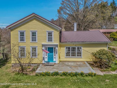 /international/us/11-manzer-road-new-milford-pa-110100300297/