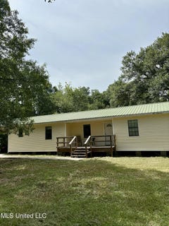 /international/us/110-tom-stringfellow-road-lucedale-ms-110101031459/