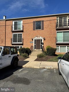 /international/us/suitland-md-110120027945/