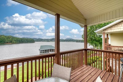 /international/us/1409-lakeside-road-hiawassee-ga-110108806521/