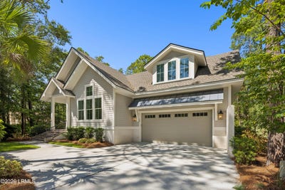 /international/us/10-fox-lane-hilton-head-island-sc-110120016571/