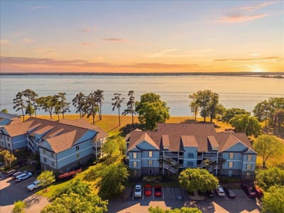 /international/us/1088-bridgeview-ln-summerton-sc-110107435614/