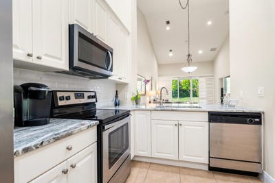 /international/us/4325-cross-court-vero-beach-fl-110098280401/
