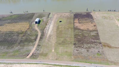 /international/us/deerfield-road-yazoo-city-ms-110106491239/