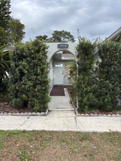 /international/us/1105-amble-ln-clearwater-fl-110108250549/