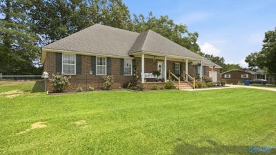 /international/us/1198-bullard-street-hartselle-al-110109024429/