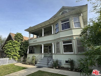 /international/us/446-s-st-louis-los-angeles-ca-110103183153/