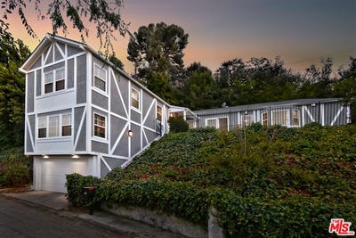 /international/us/3753-berry-dr-studio-city-ca-110108693537/