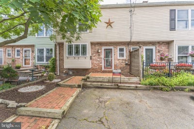 /international/us/27-wilson-street-lambertville-nj-110095457699/