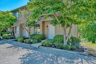 /international/us/401-harbor-ridge-dr-goodview-va-110108681548/