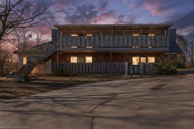 /international/us/1805-s-y-st-fort-smith-ar-110107480998/