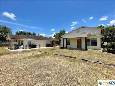 /international/us/2899-fm-1685-victoria-tx-110091292531/