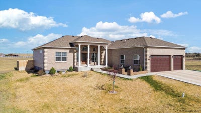/international/us/8632-foxhaven-ln-cheyenne-wy-110107004931/