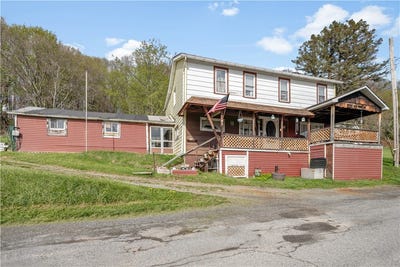 /international/us/355-sunset-st-canoe-banks-twp-pa-110107729417/